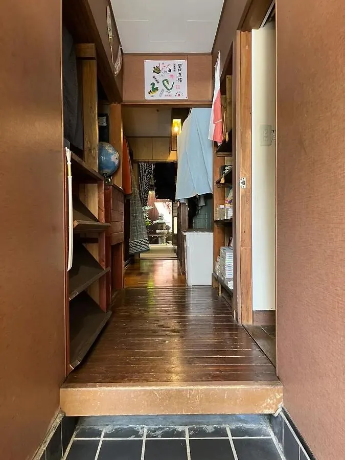 Guesthouse Yululu Kyoto Pensionat