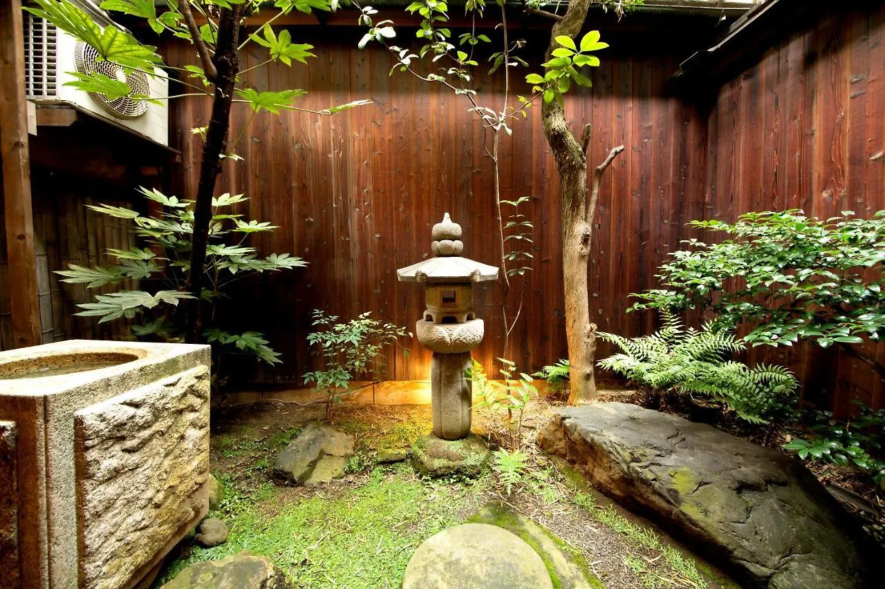 Guesthouse Yululu Kyoto