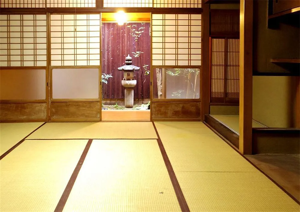 ホテル ゆるる 京都市 ゲストハウス